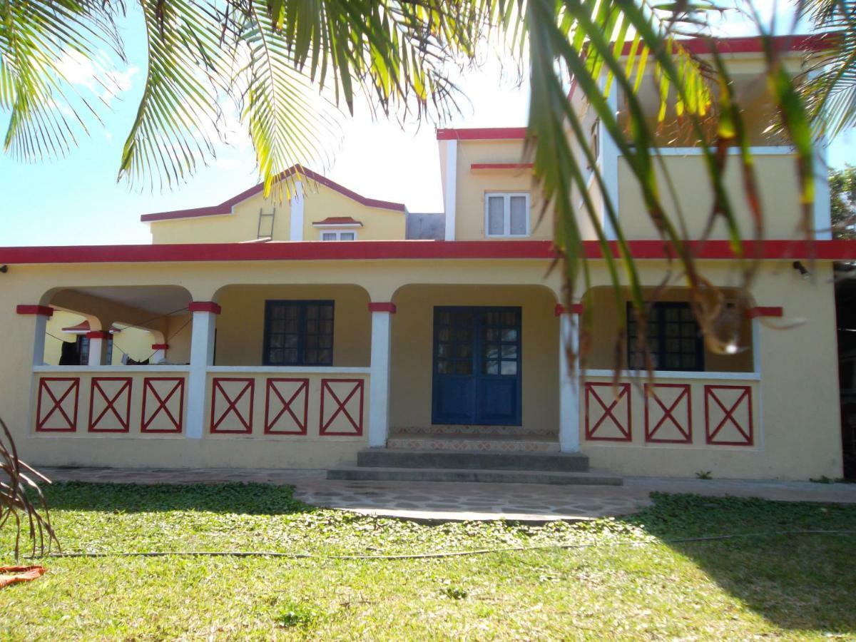Le Tropical Chez Jeannette Panzió Saint Gabriel Kültér fotó